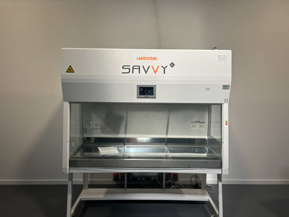 Image of Lamsystems Biosafety Cabinet Class II SAVVY